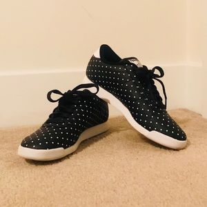 Reebok Classic Vintage Polka Dot Sneakers